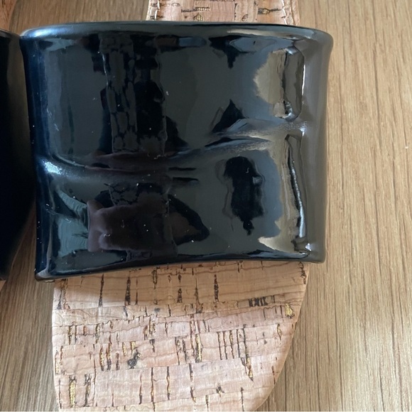 EasyFox woman’s Black patent Slide Sandals size 9 runs smaller wedge spring shoe - Picture 2 of 8